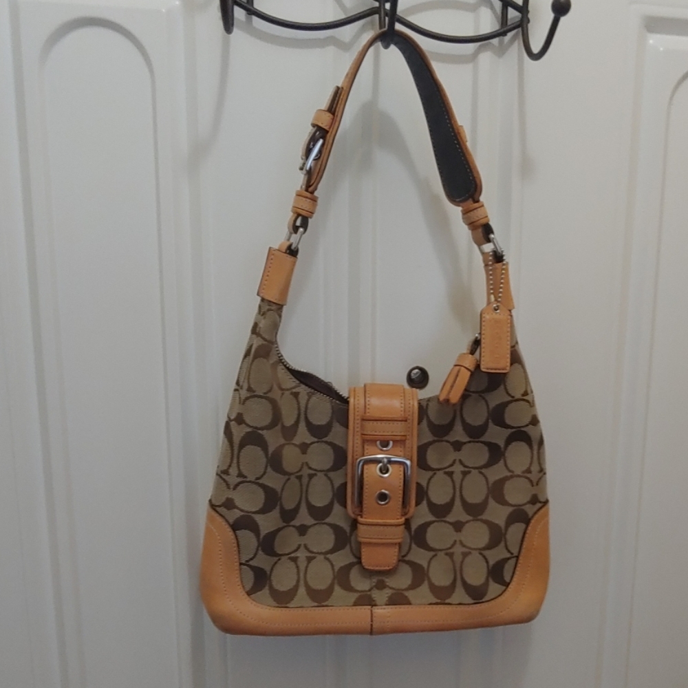 Coach shoulder bag